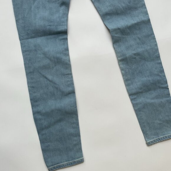Guess Women’s Power Curvy Mid Rise Skinny Jeans Light Blue Size 27 - Picture 10 of 13